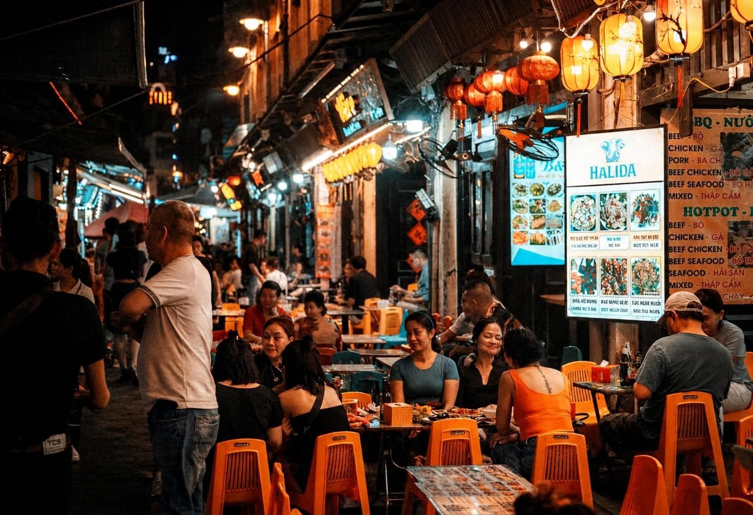 Hanoi Starts at the Table