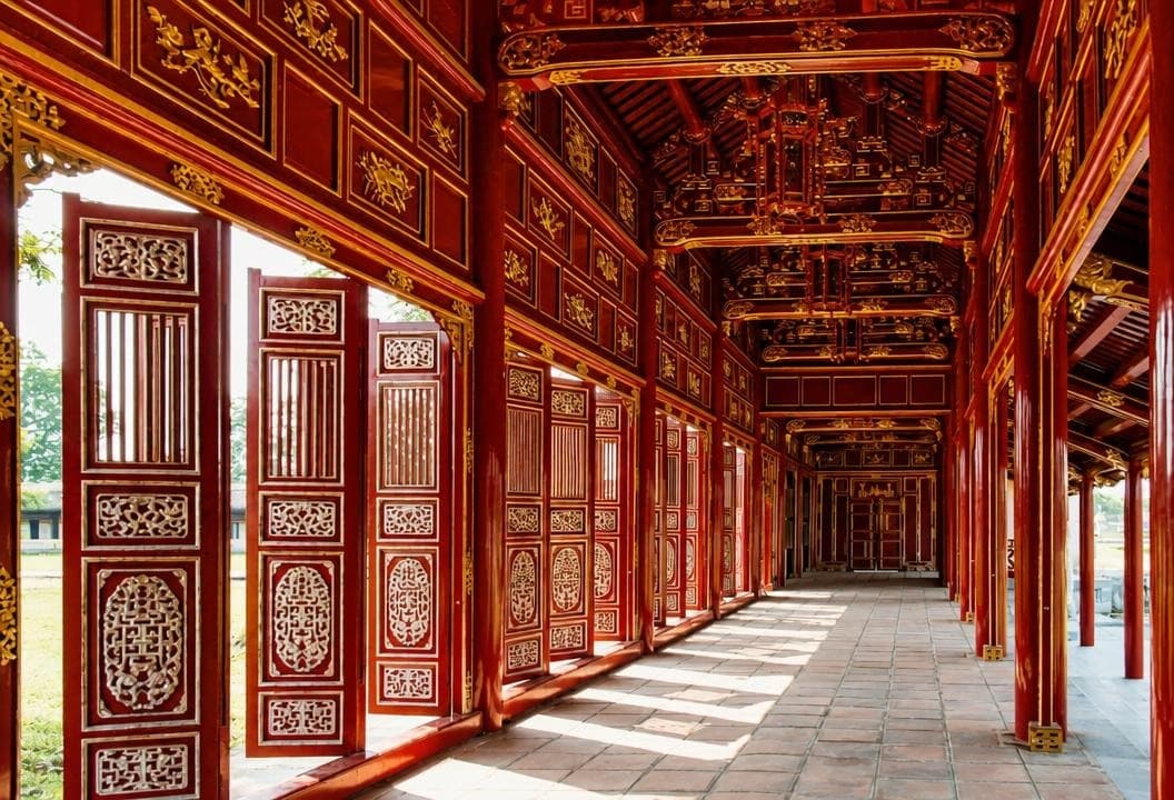 Hue's Imperial City and Khai Dinh's tomb
