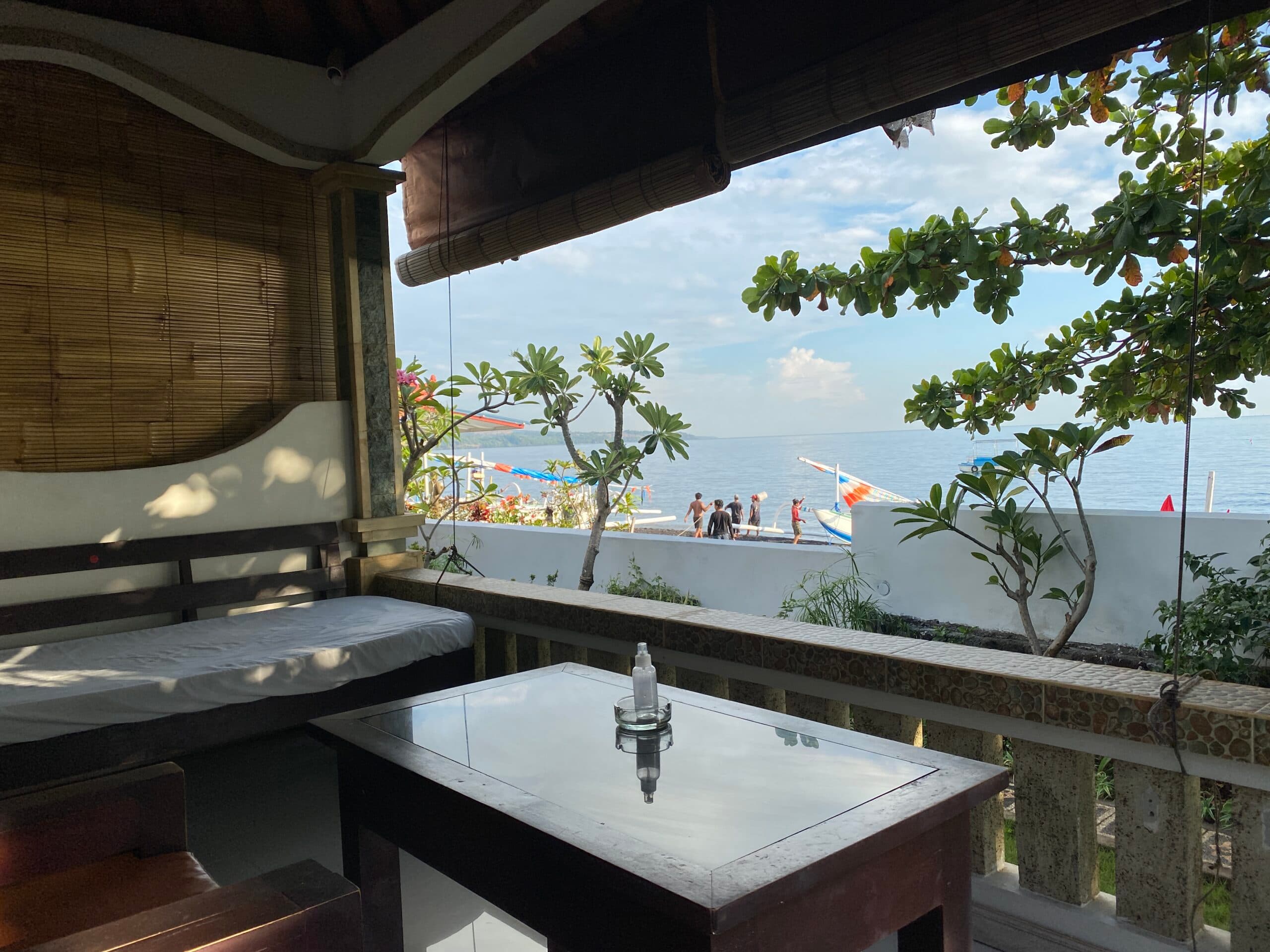 Solaluna Beach Homestay