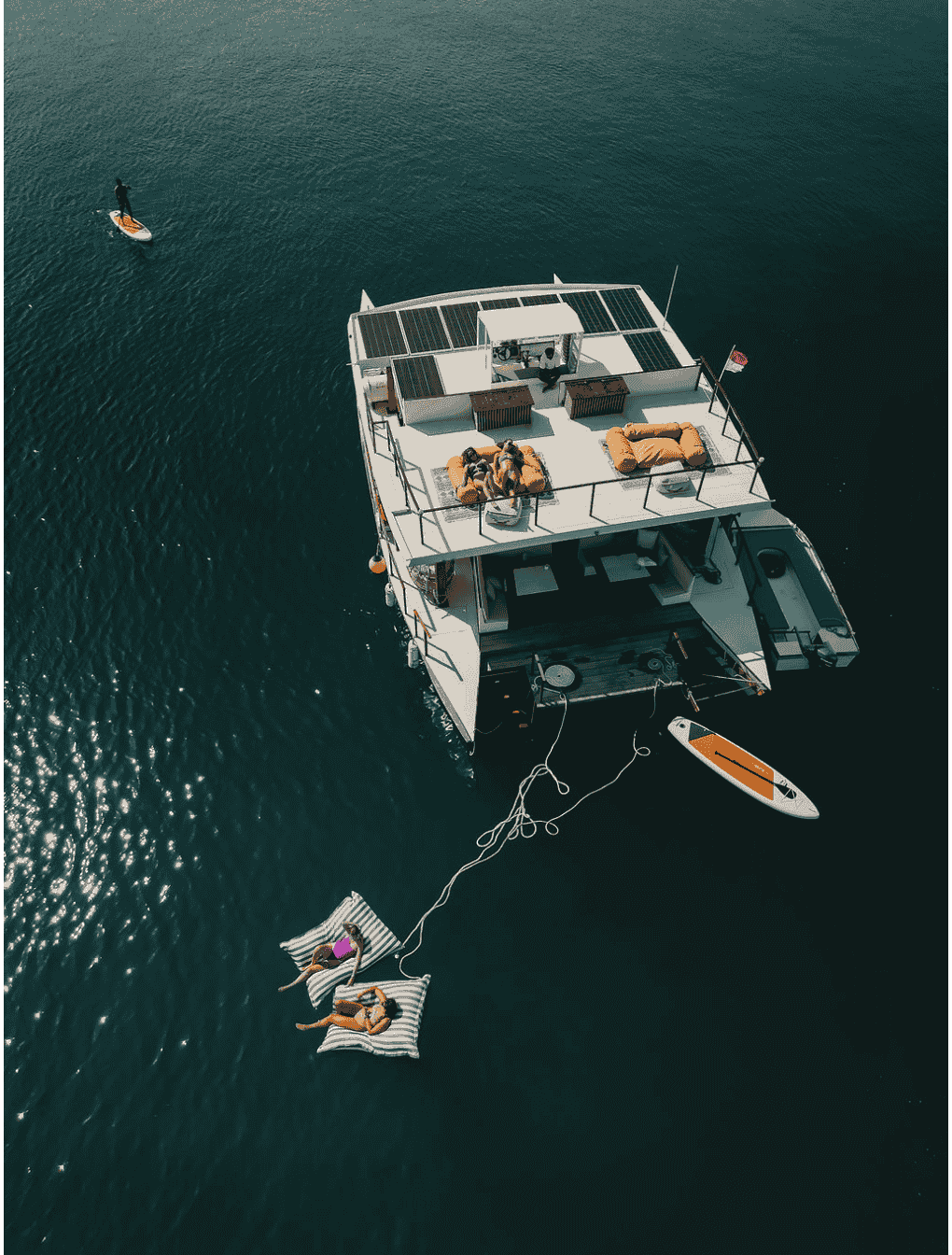Island hopping on a Catamaran around the Gilis'