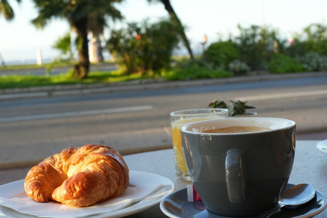 New Year Breakfast, Nice Goodbyes