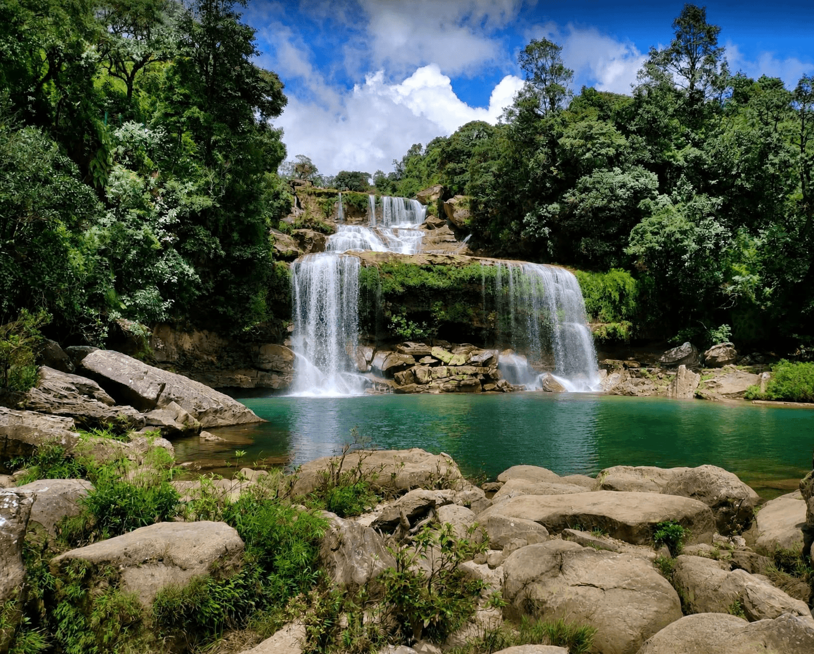 Twin Lakes and Waterfalls